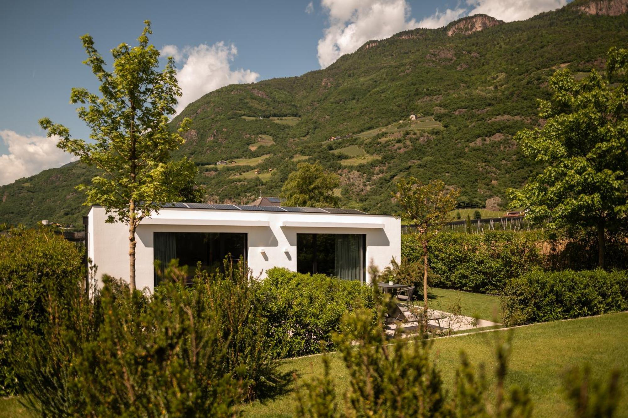 Agriturismo Insolito Terlano Bagian luar foto